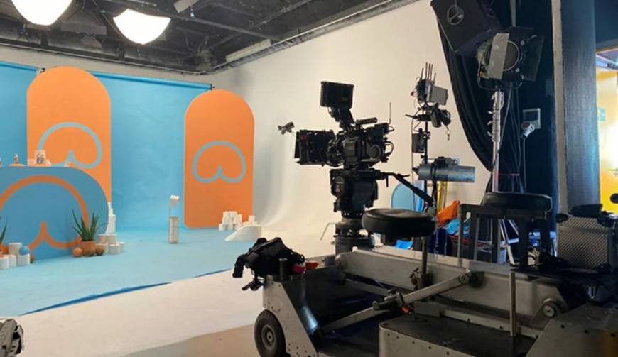 平凉极致互动，品质至上，树立行业标杆的产品宣传视频